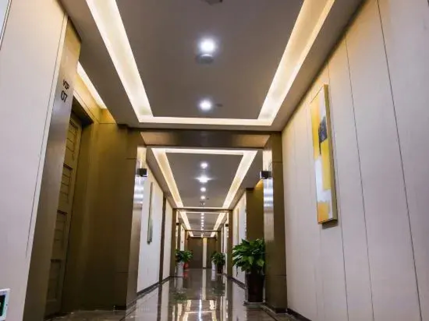 Impression Hongze International Hotel