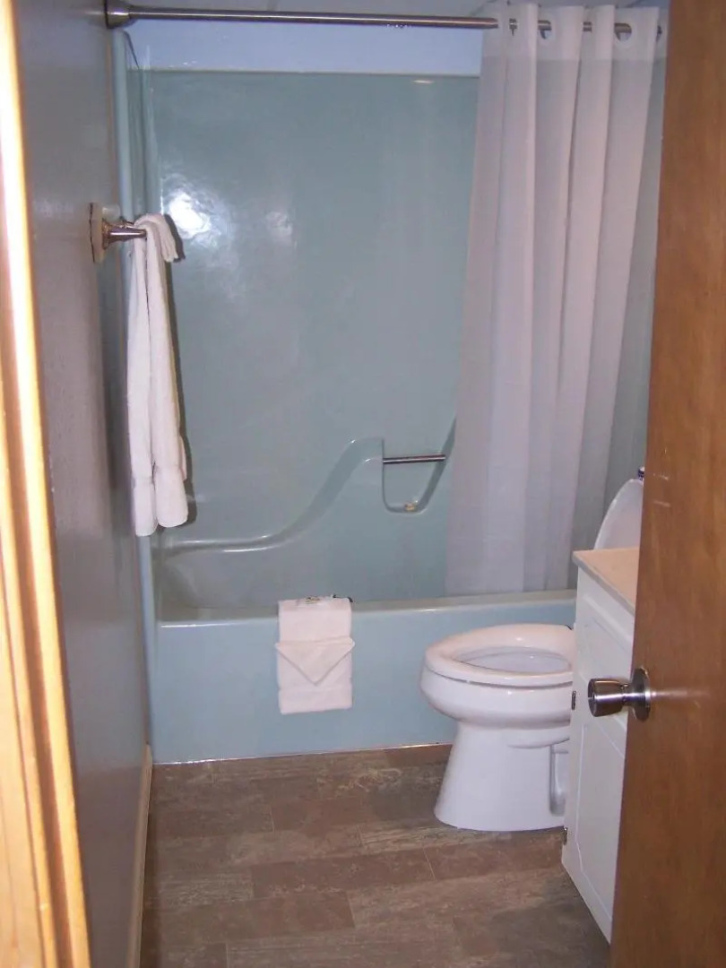 Pointe West Resort Motel