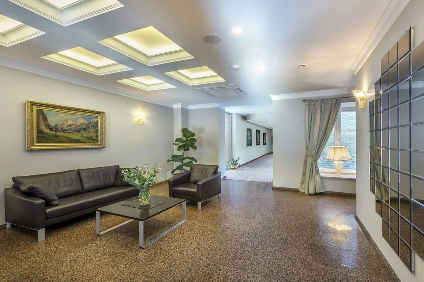 Ratonda Centrum Hotel