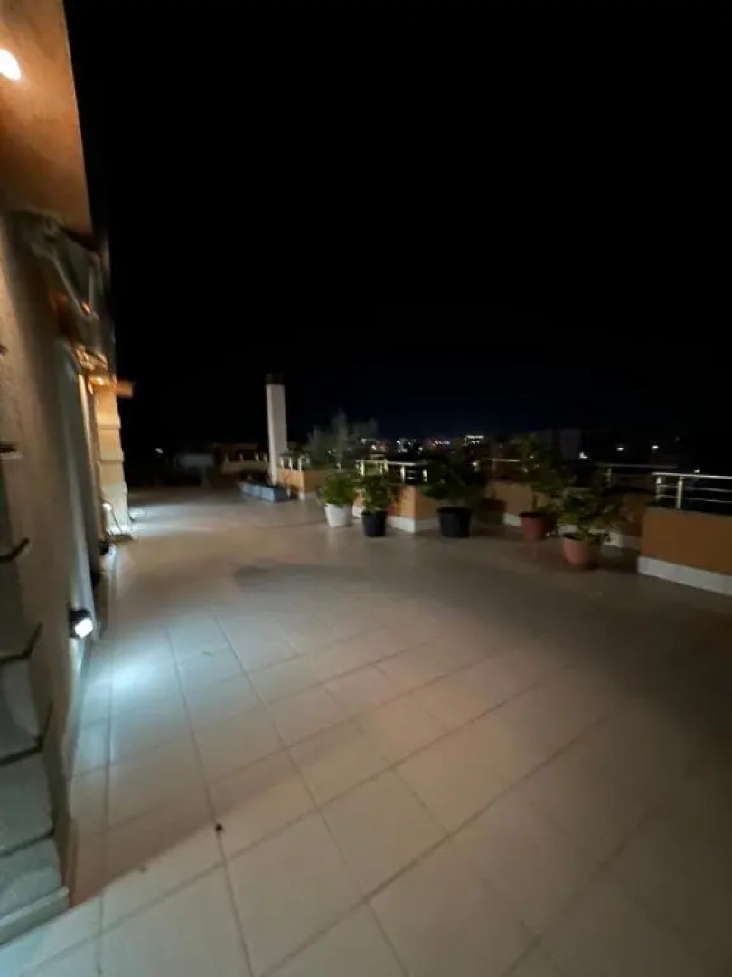 Luxury Rooftop Apartament