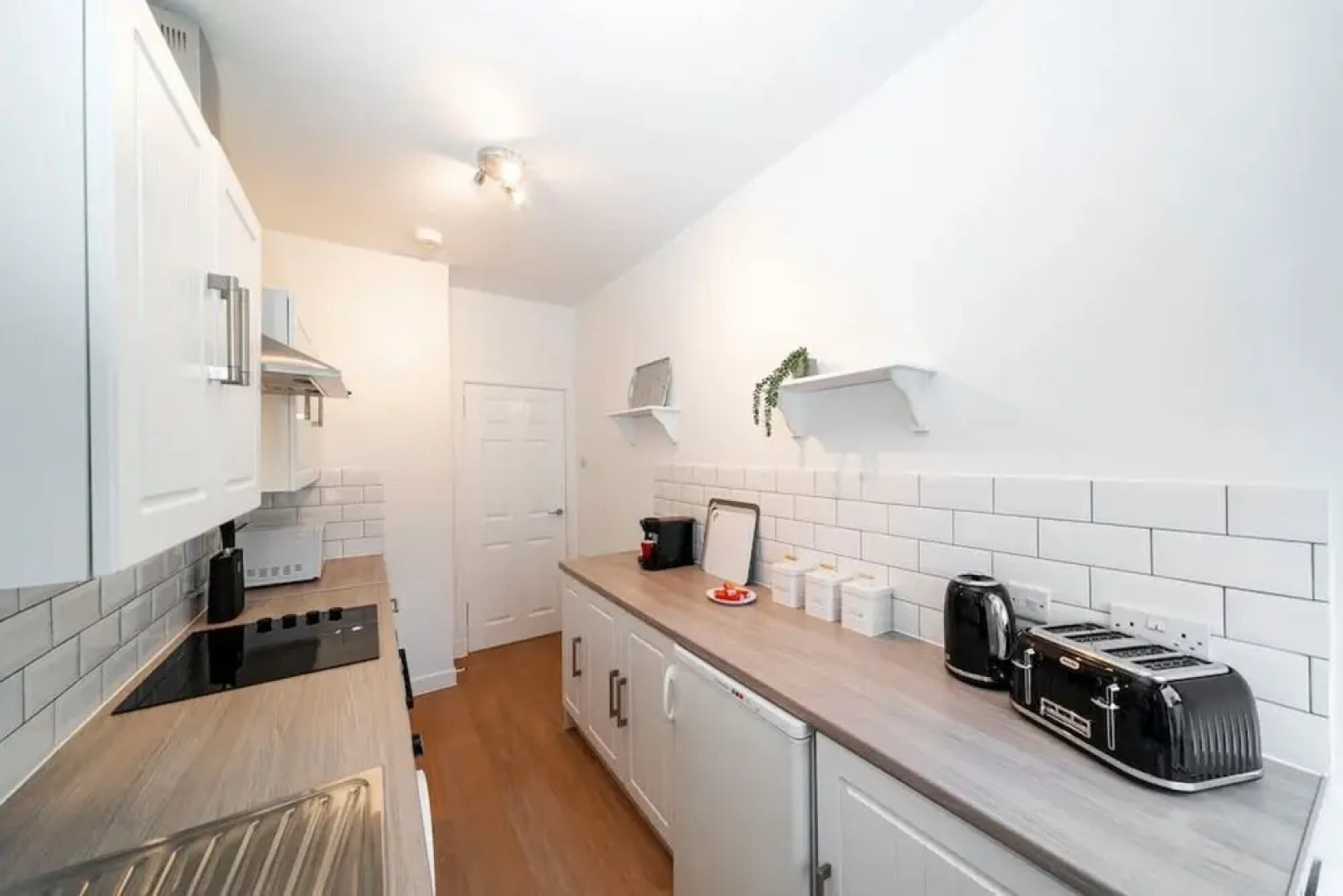 Dunn Street Apartment