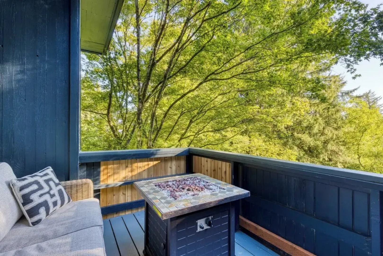 Coastal Escape w/ Balcony, Firebowl & Ocean Views Near Manzanita Sunset House by Avantstay