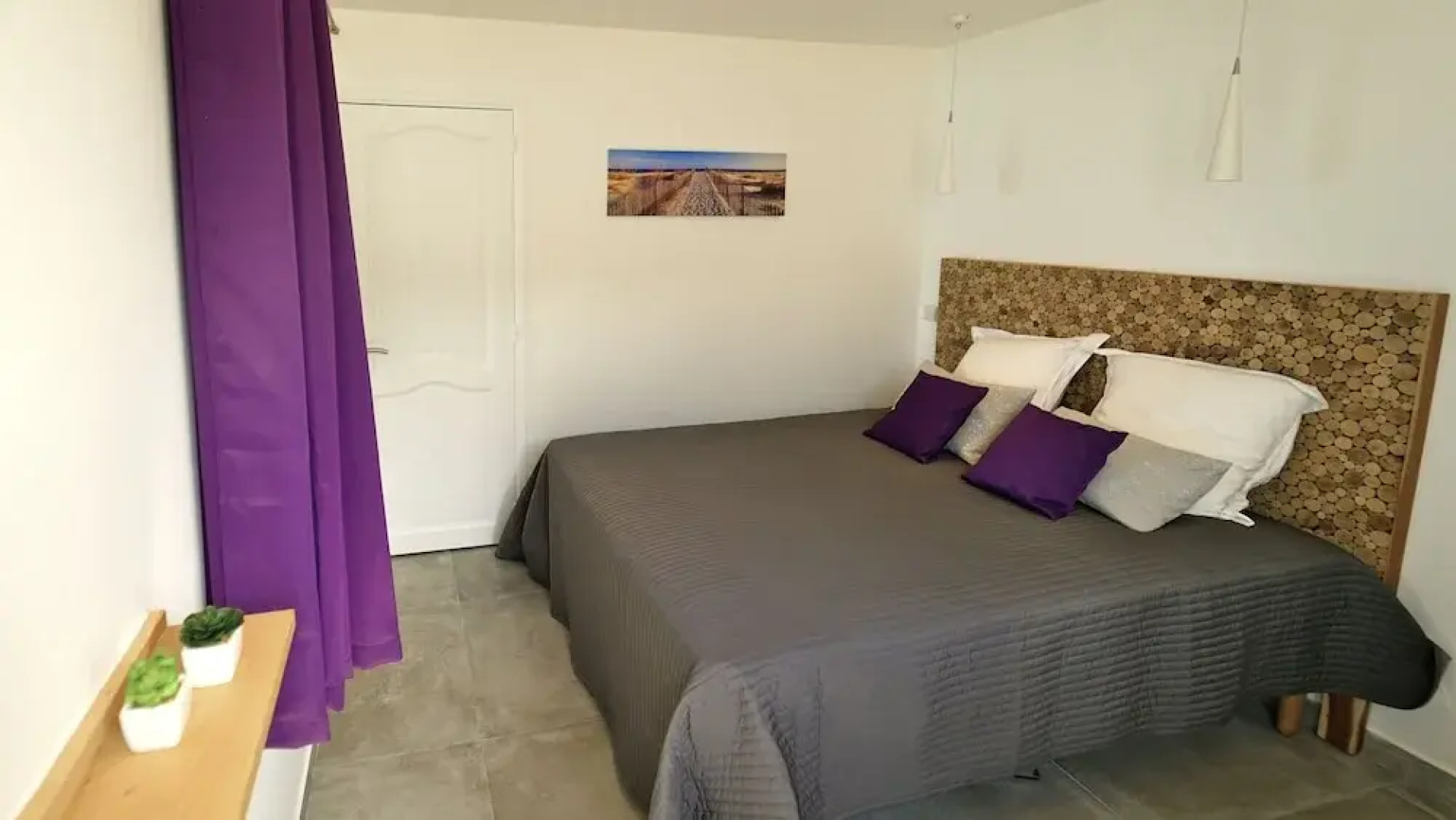 Grand Case Beachfront Apartment
