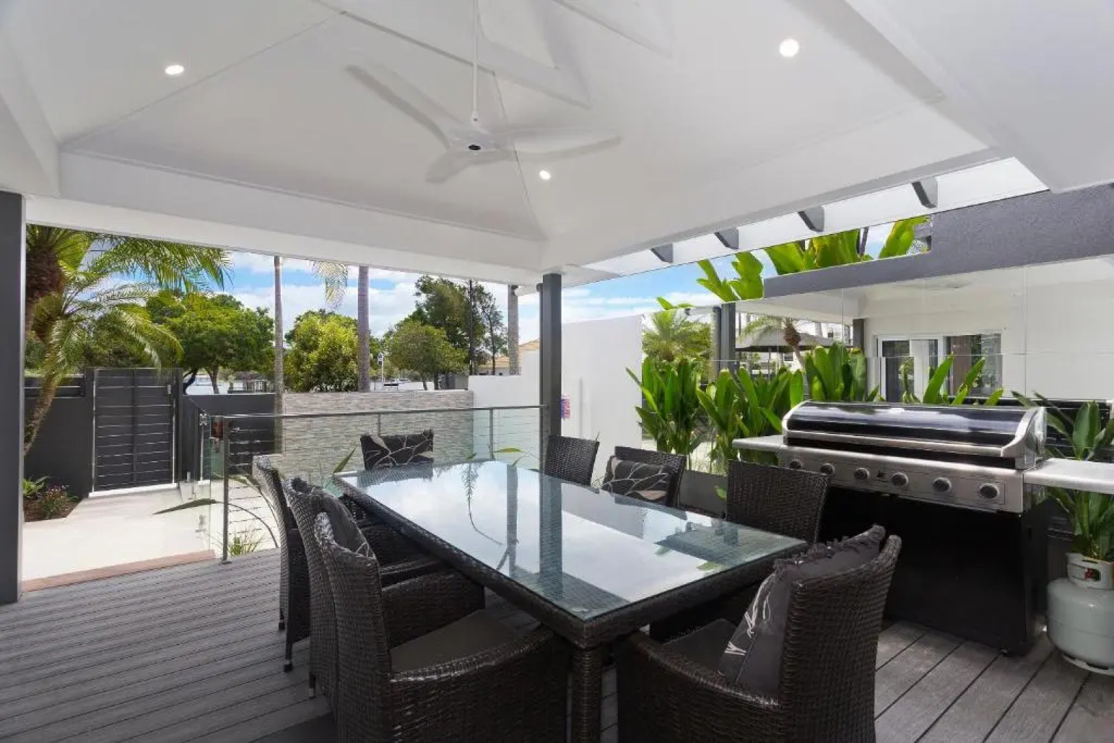 Noosa Boutique Apartments