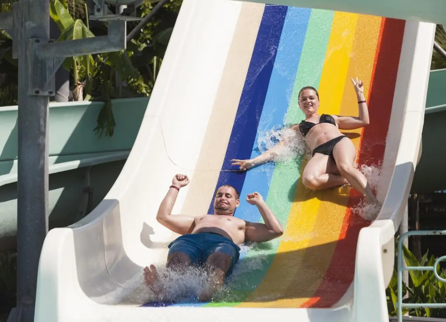 İz Flower Side Beach Hotel