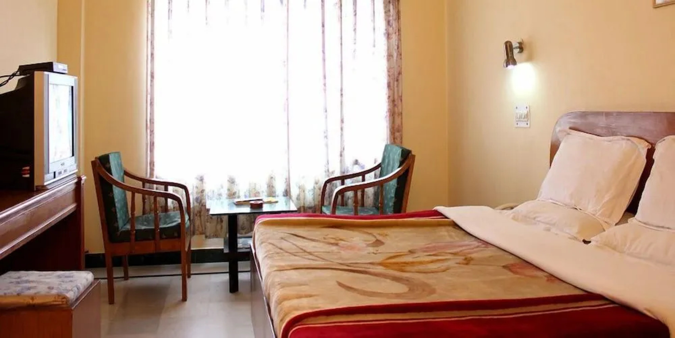 ADB Rooms Falcon Crest