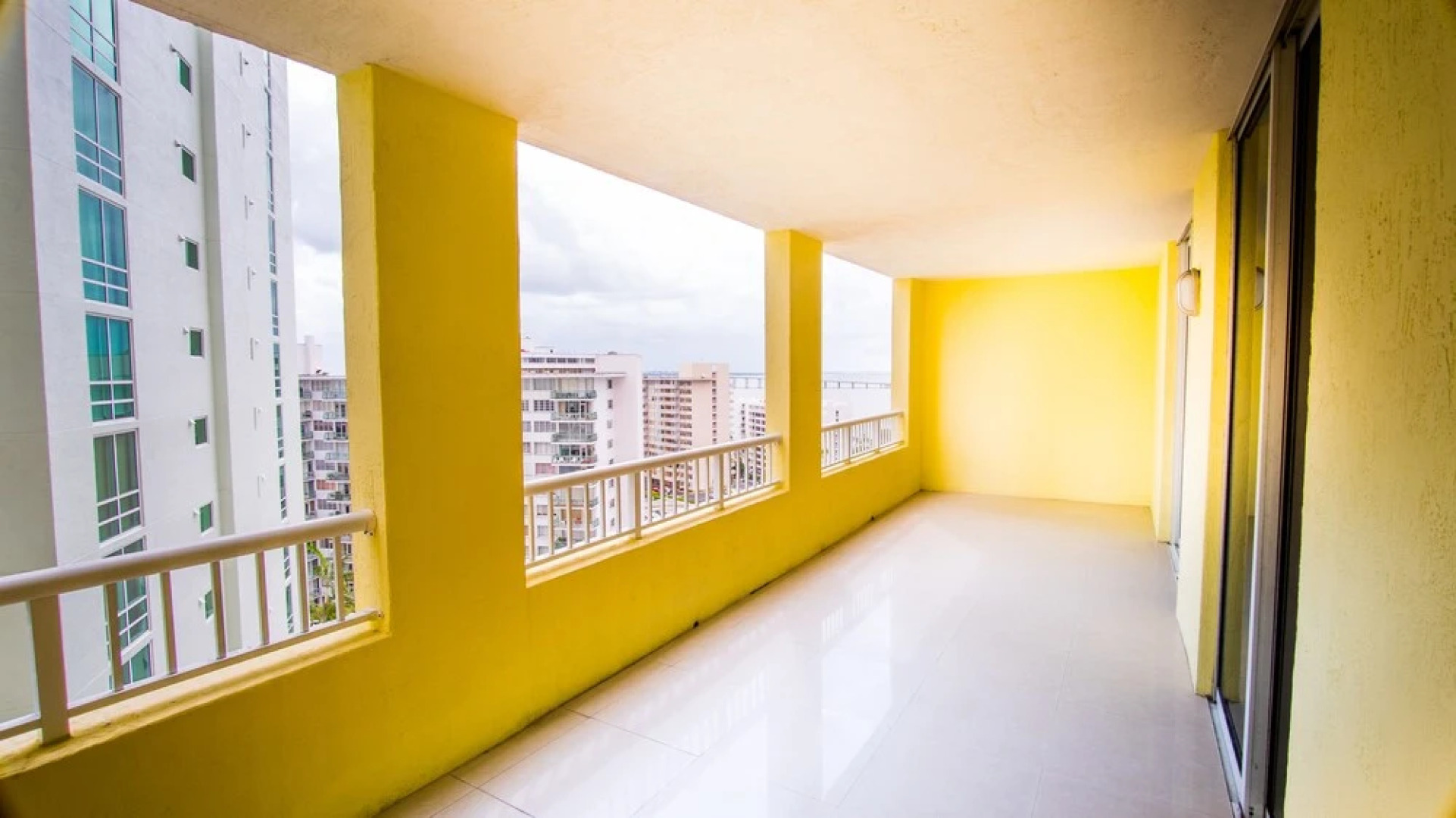 Brickell City Suites by YouRent