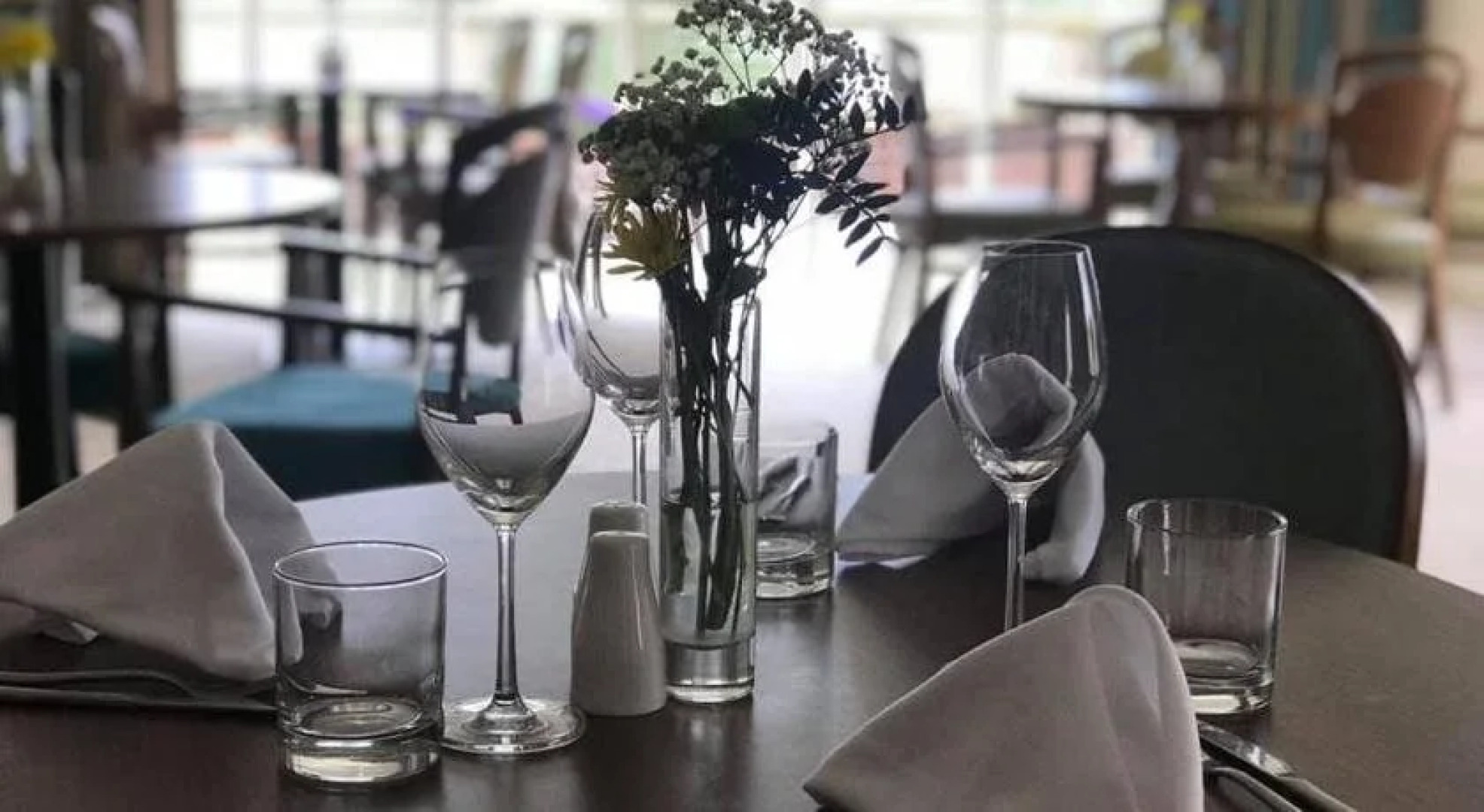 Cadmore Lakeside Hotel