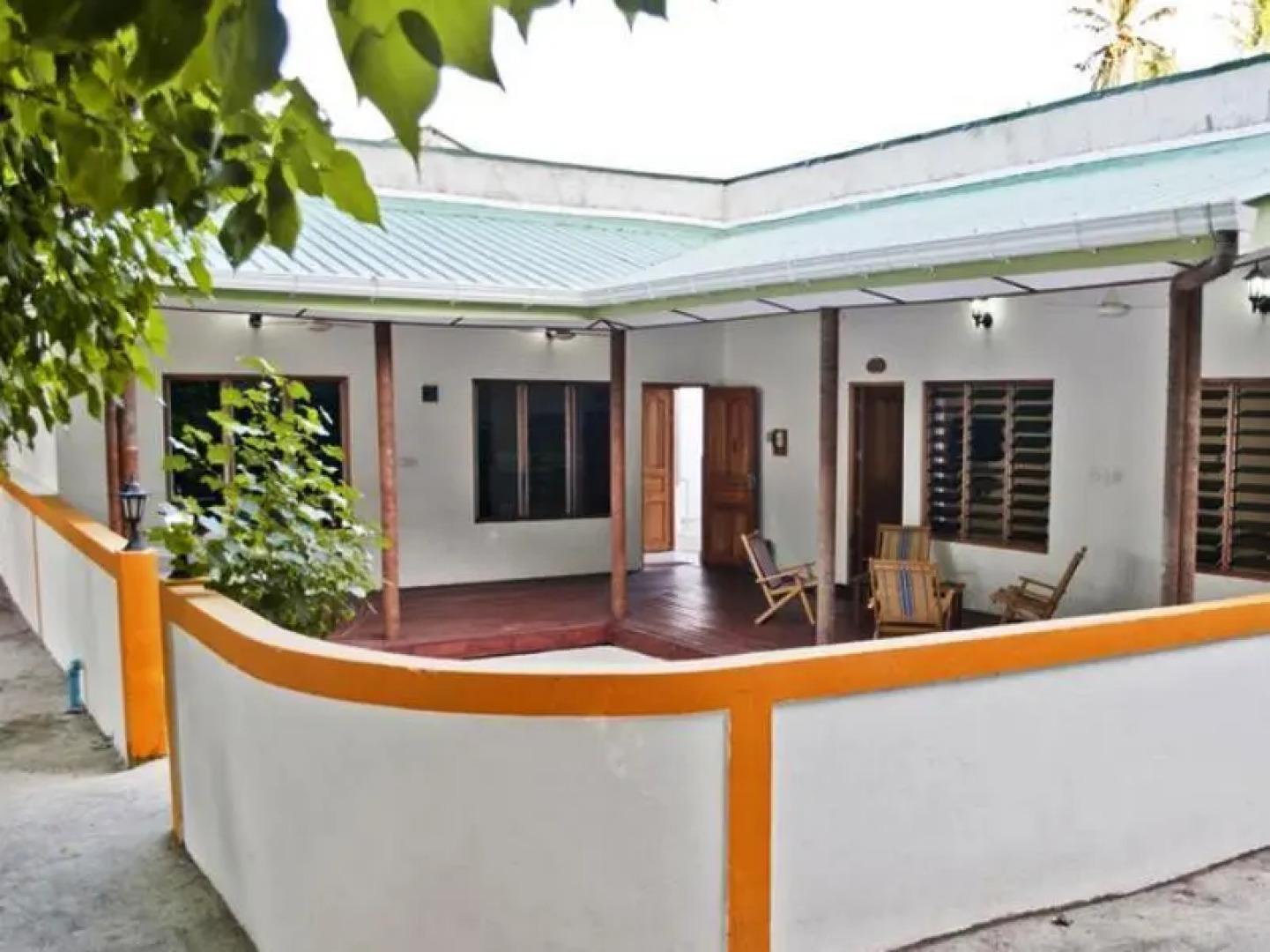 Гостевой дом Fulidhoo Laperla Guesthouse