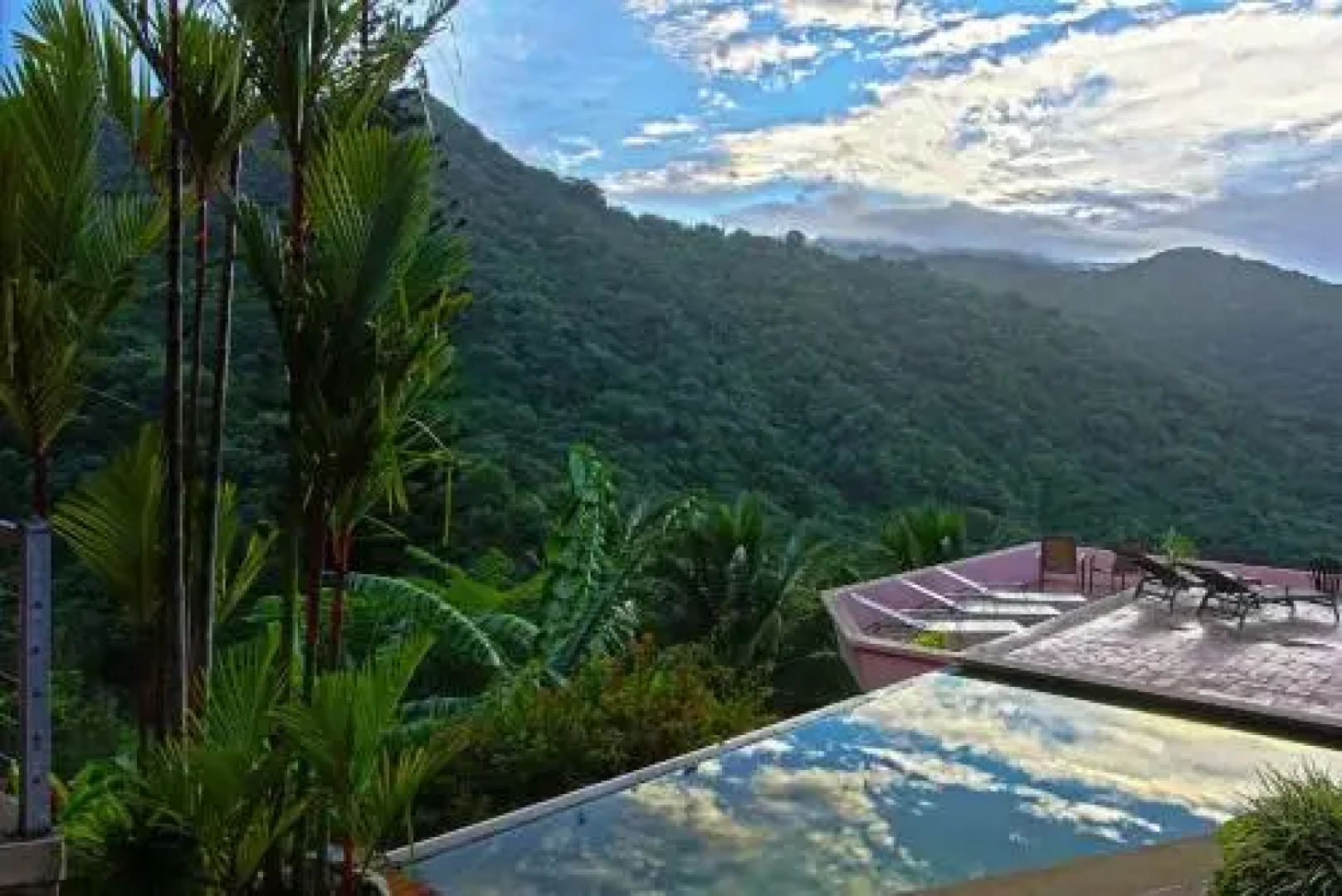 Casa Flamboyant Bed & Breakfast