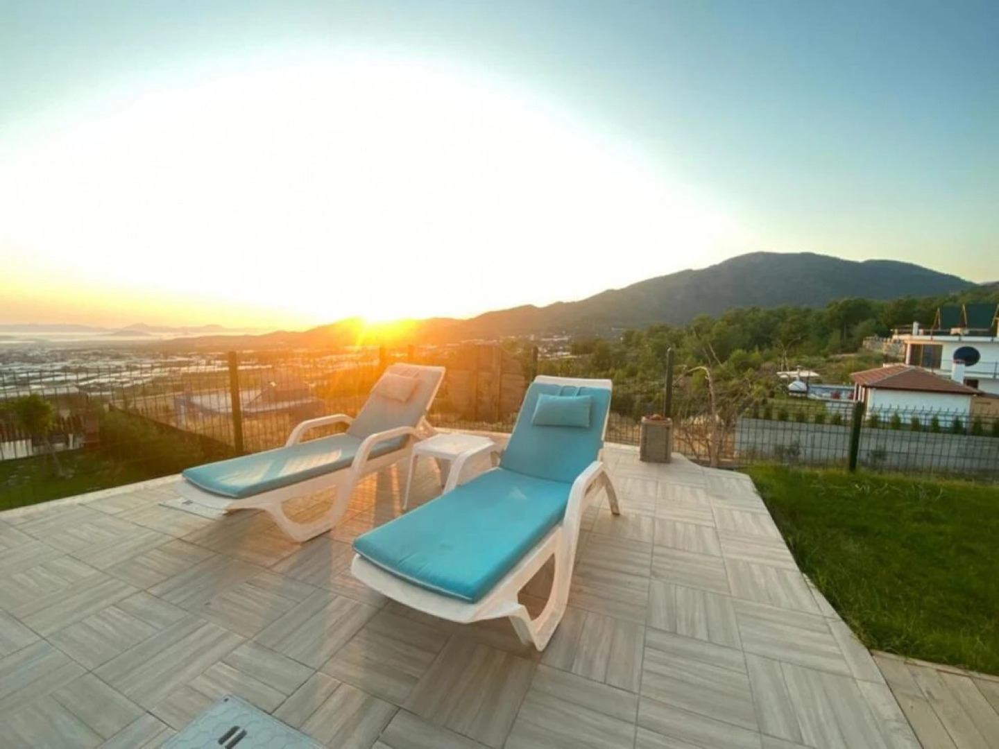 Charming Flat With Nice View and Garden in Fethiye