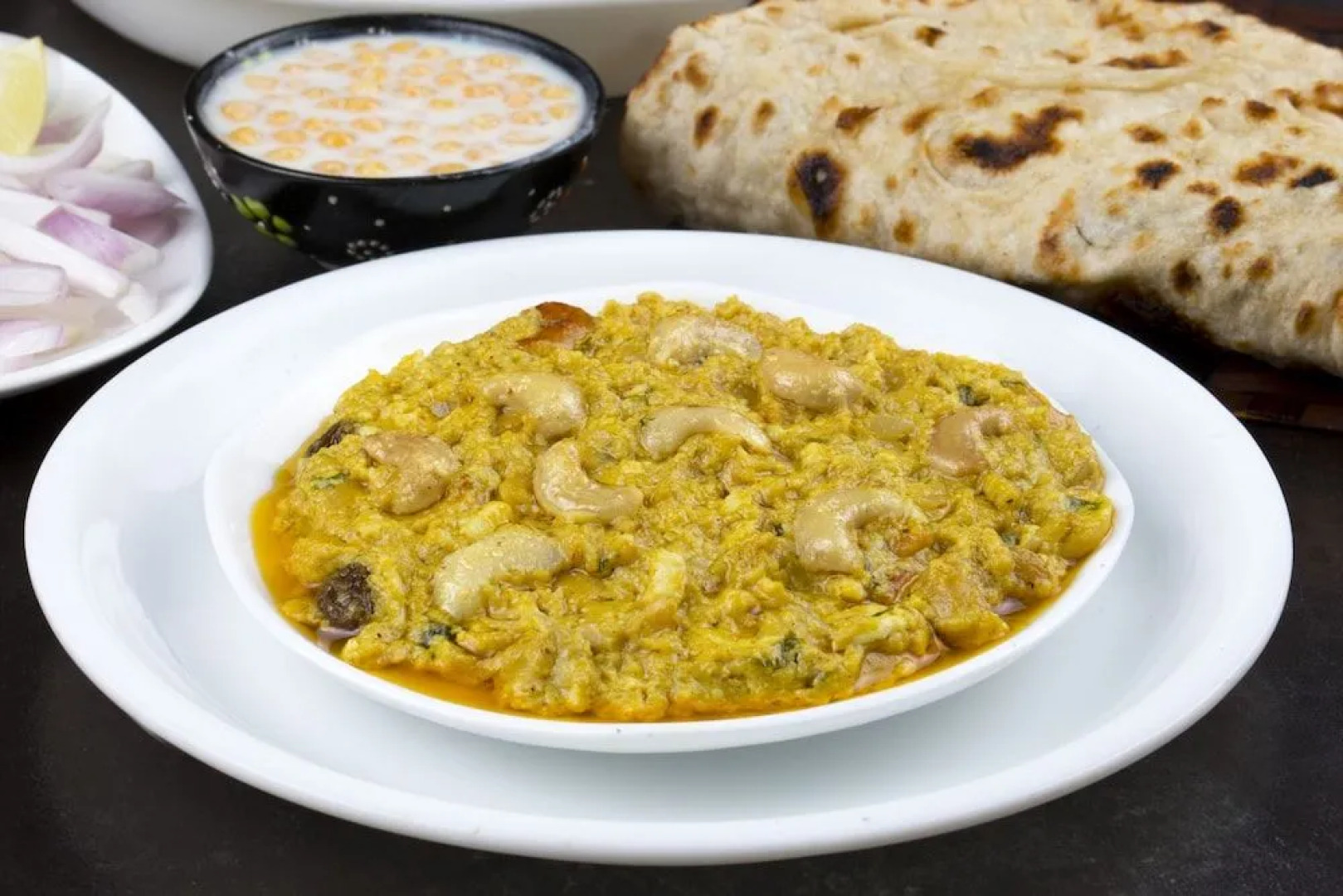 Oyo 24547 Hotel Vishwas Bar And Club Resort