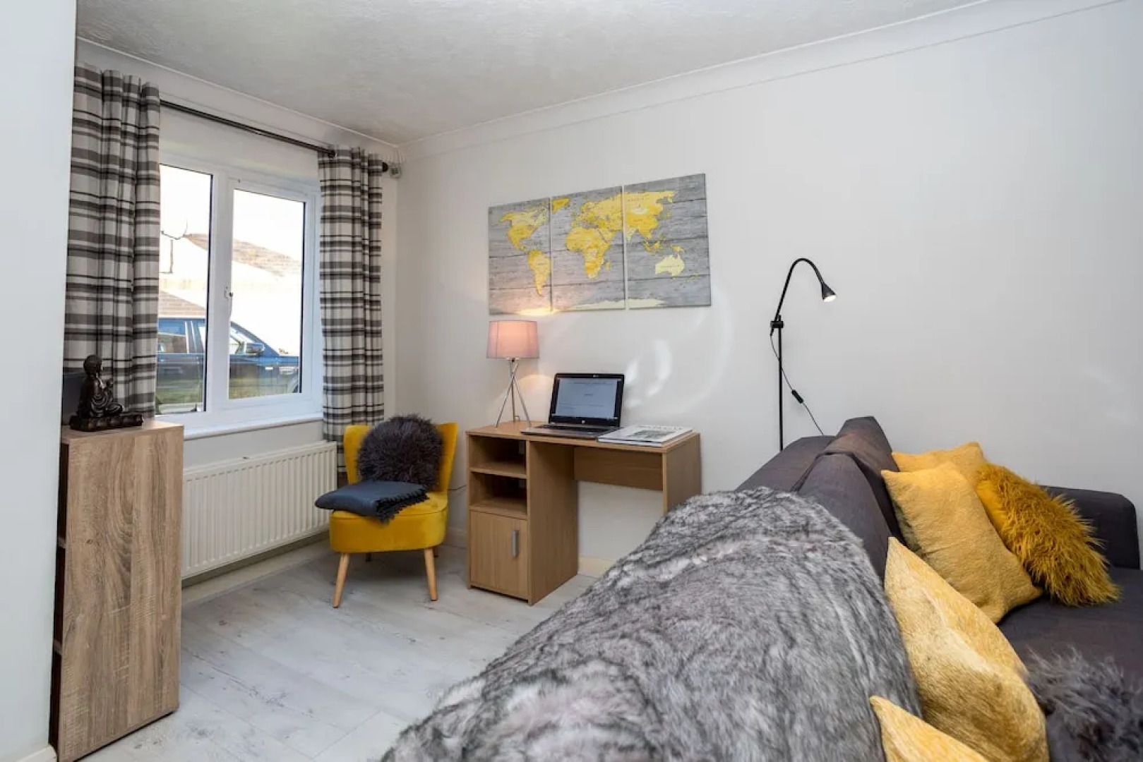 Oscar Owen - Graveney House