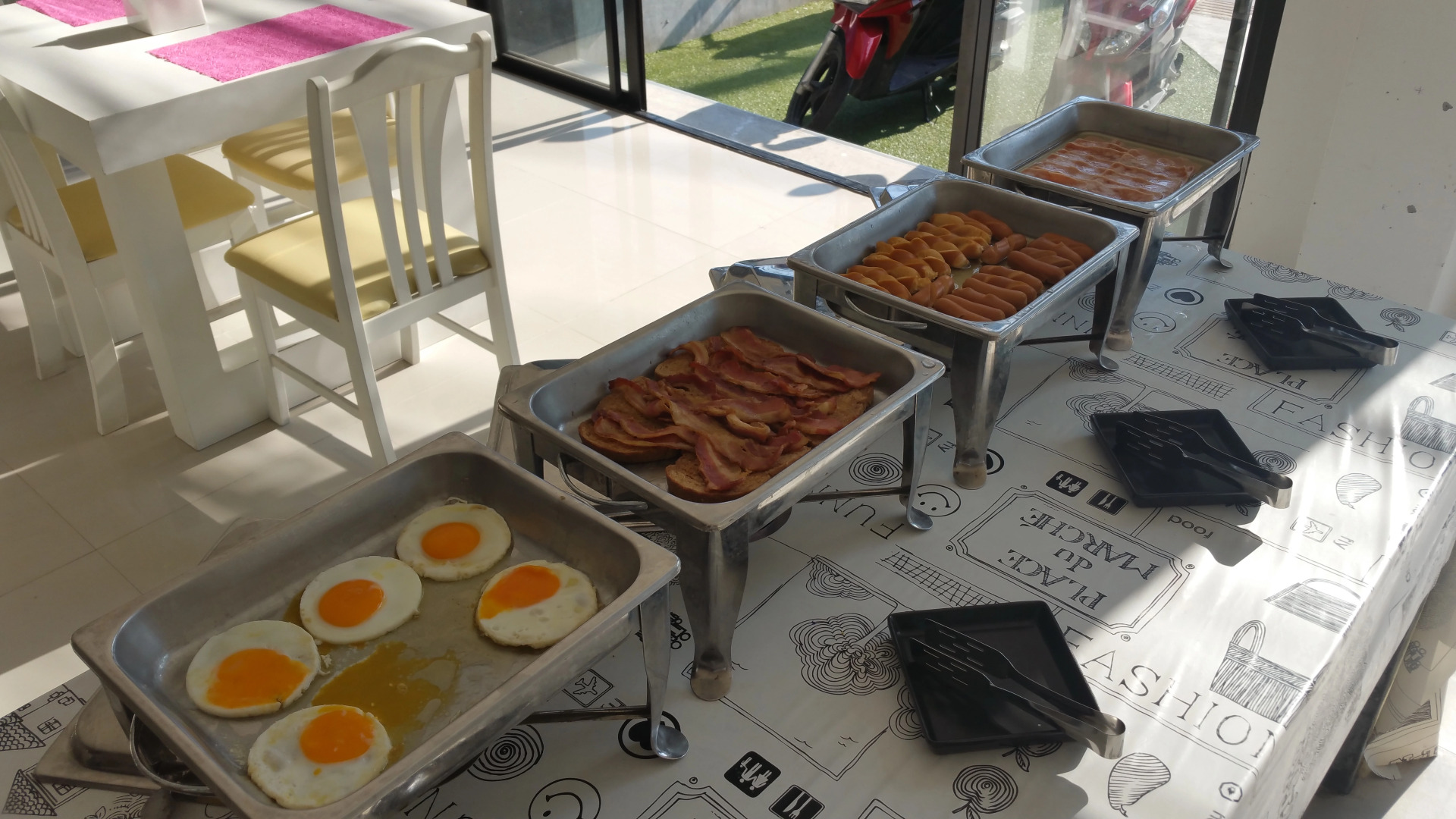 iCheck inn Chill Patong