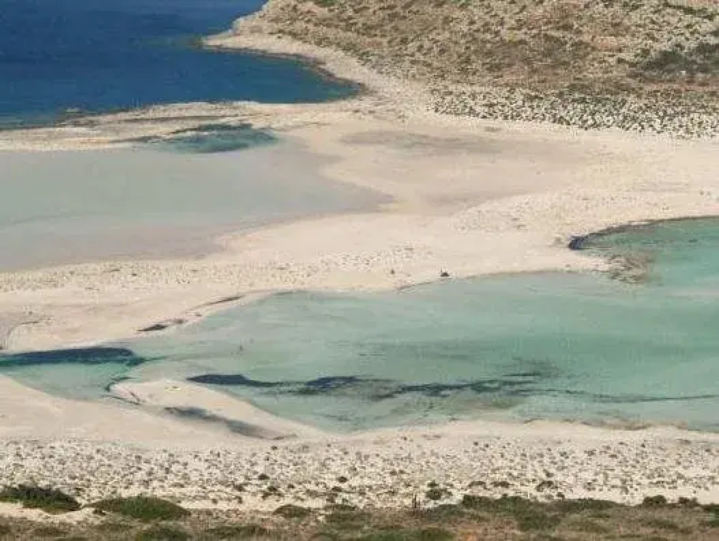 Anavaloussa Apartments