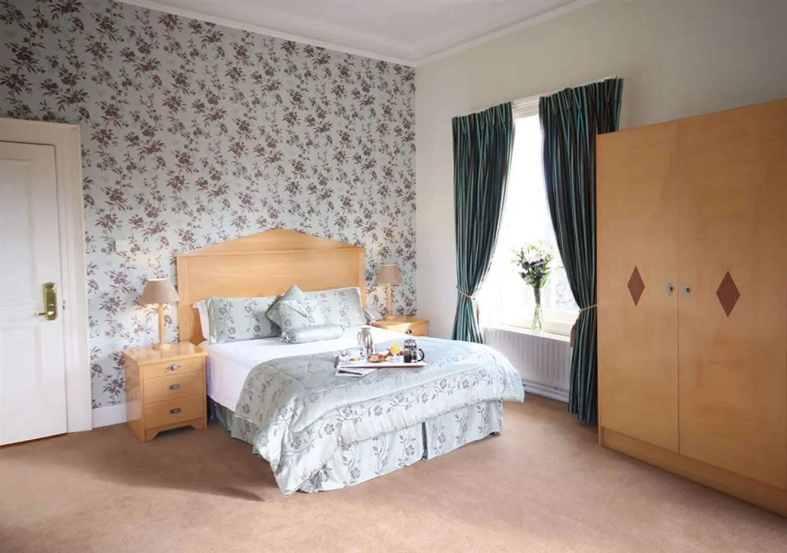 Cork's Vienna Woods Hotel & Villas