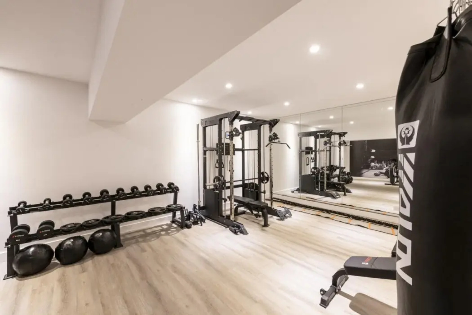 Starkville Inn & Suites