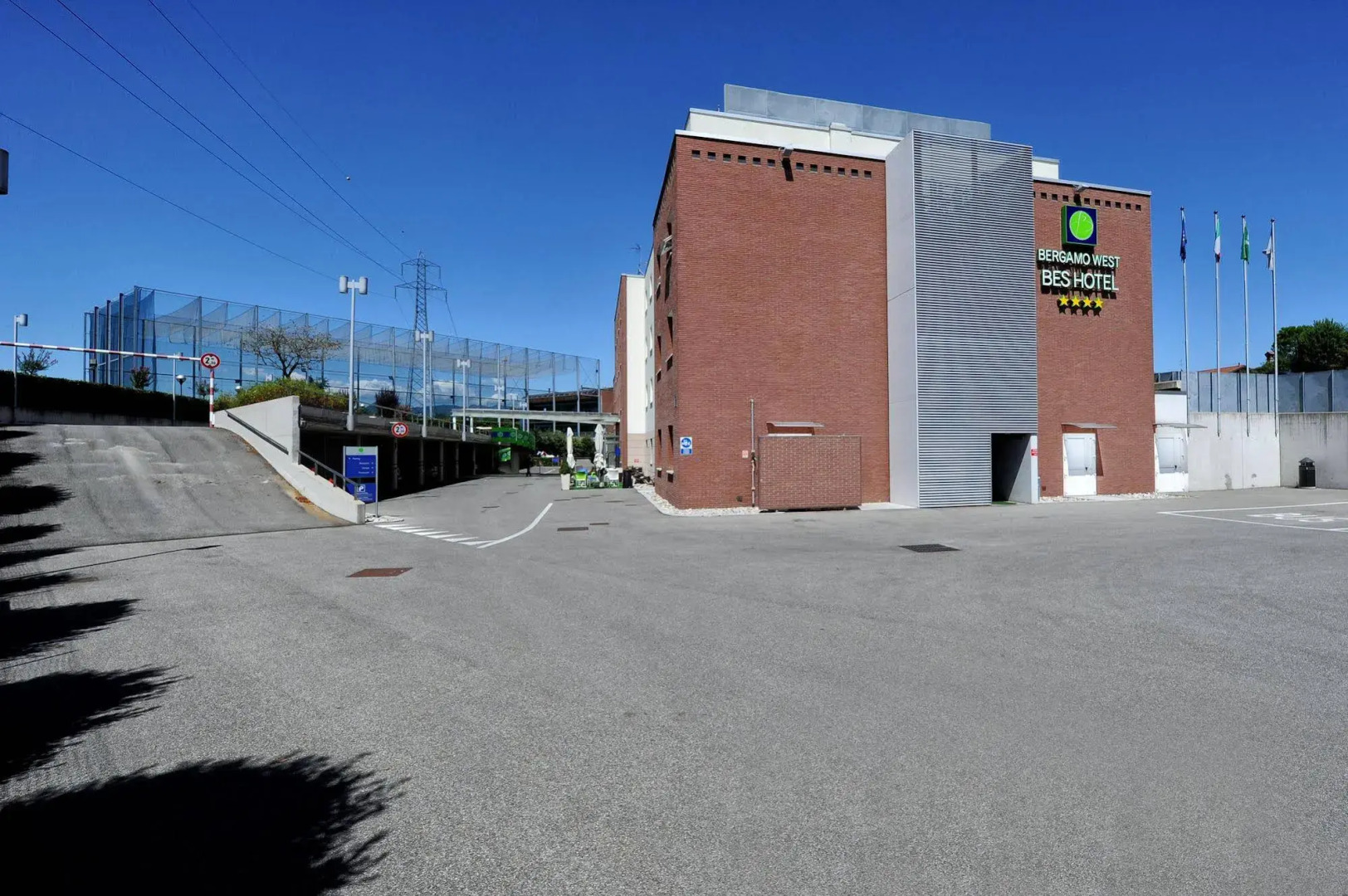 Bes Hotel Bergamo West