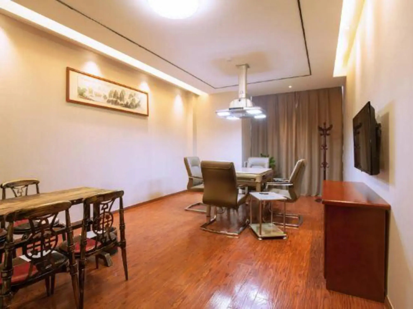 Tianyue Junlan Hotel