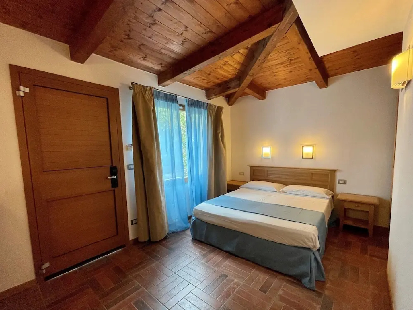 Le Mandrelle Beach Resort