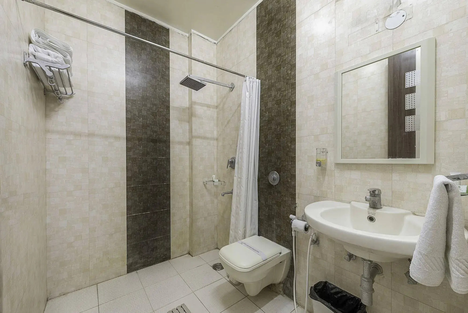 Treebo Rockwell Plaza