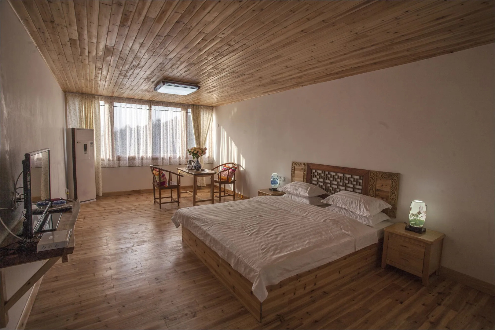 Riverside Retreat Hotel