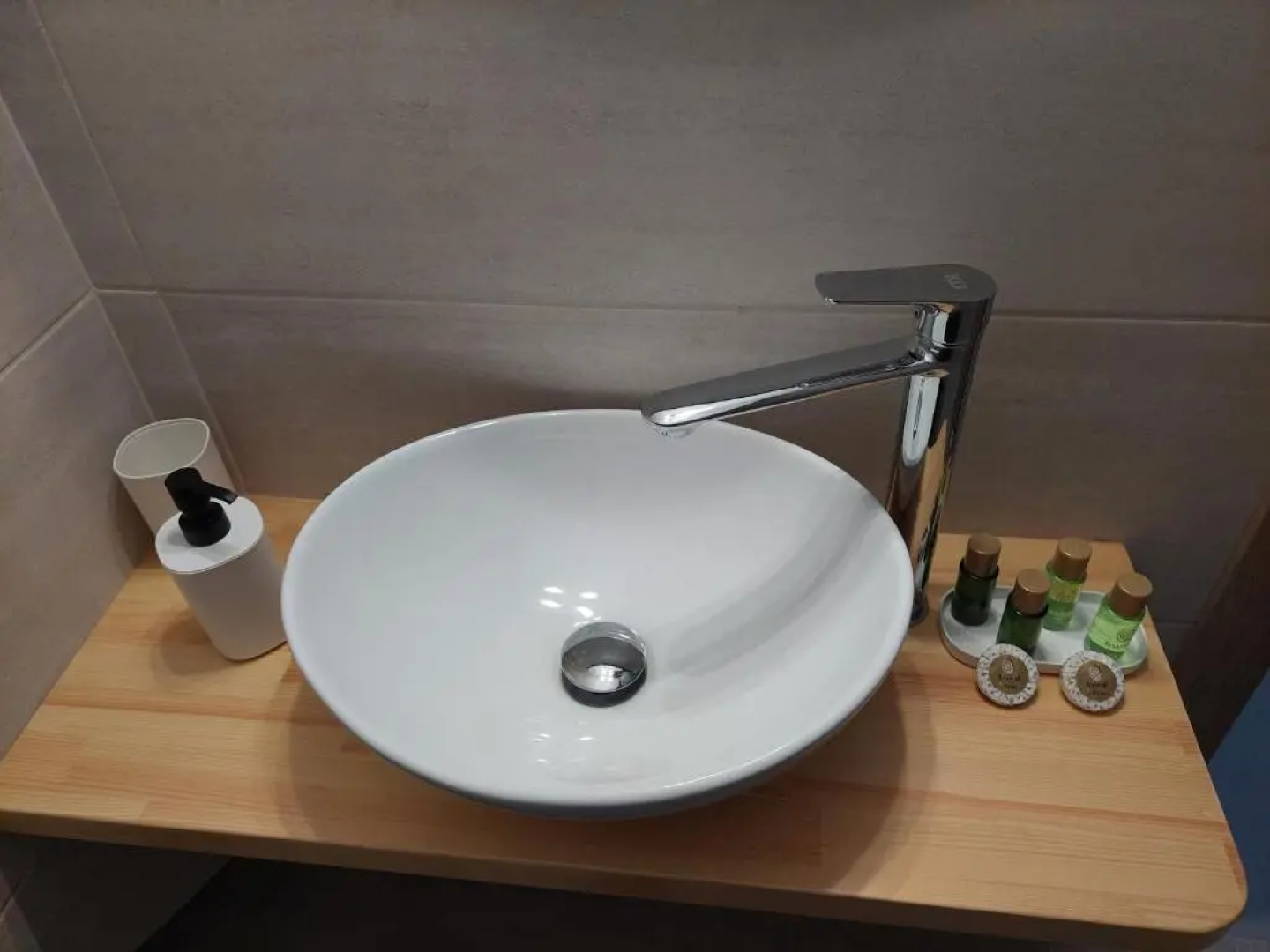 Elia Luxury Apartments Estd 2022