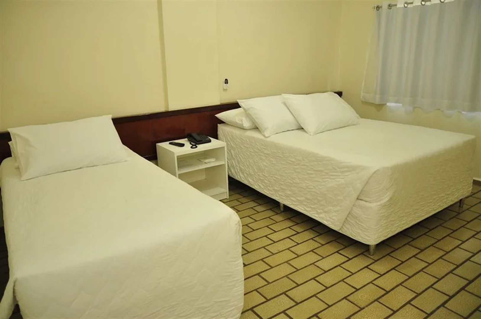 Hotel do Vale Express