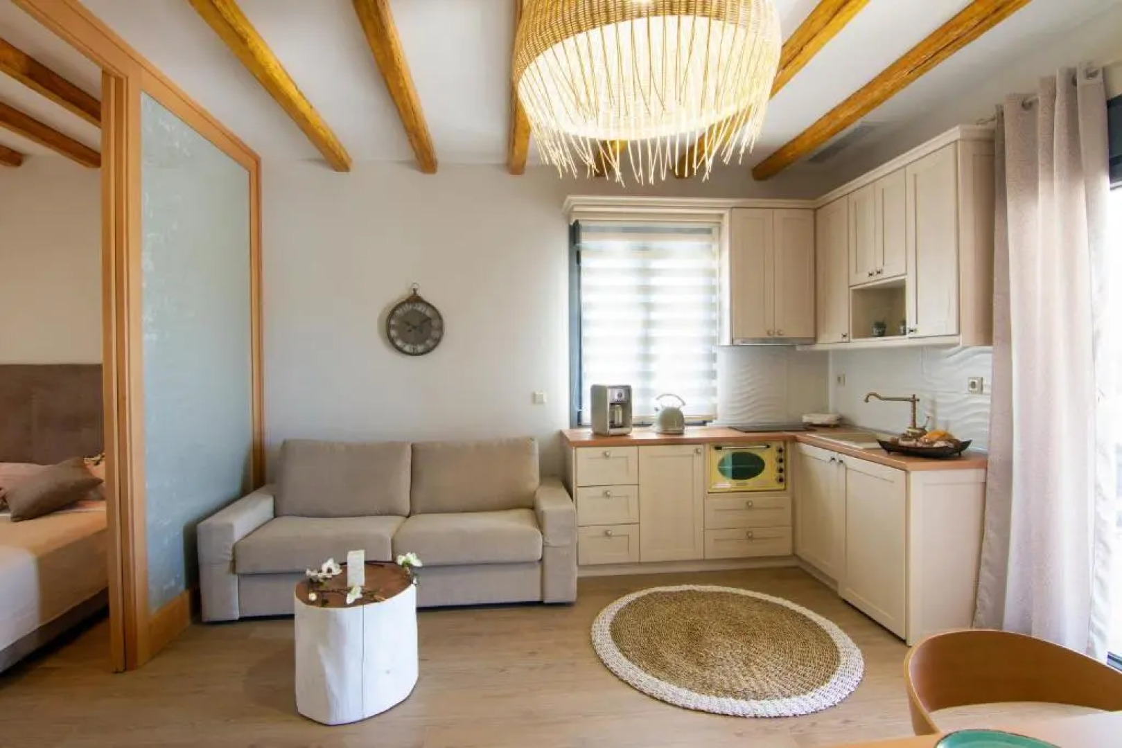 Aphrodite Stone Apartments