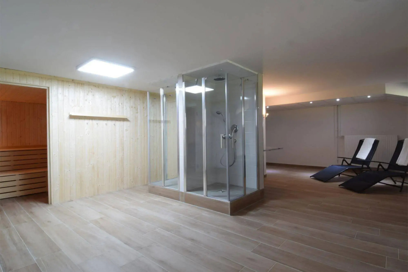 Aparthotel Donaustern