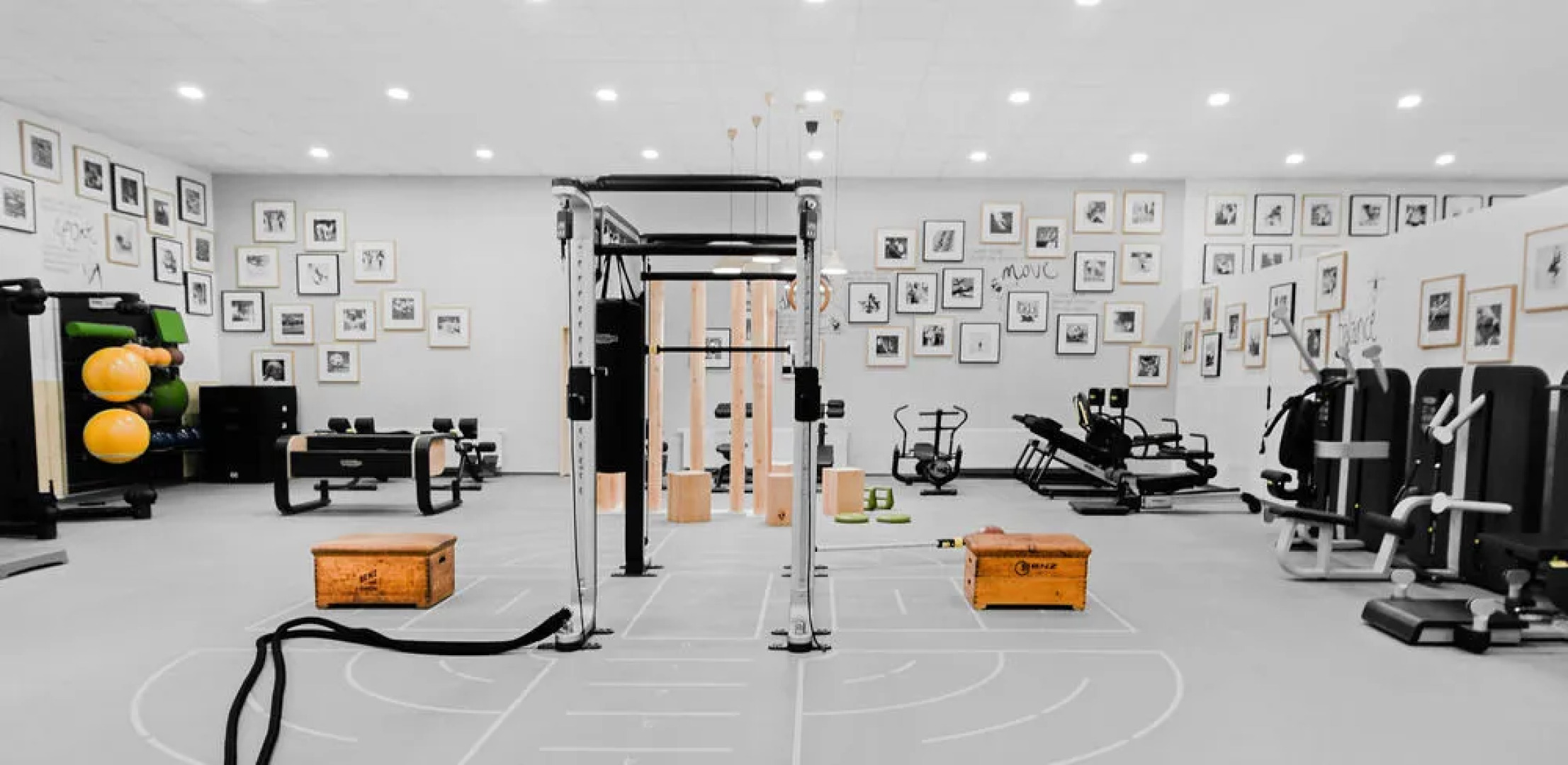 MIKADO Hotel & Suite