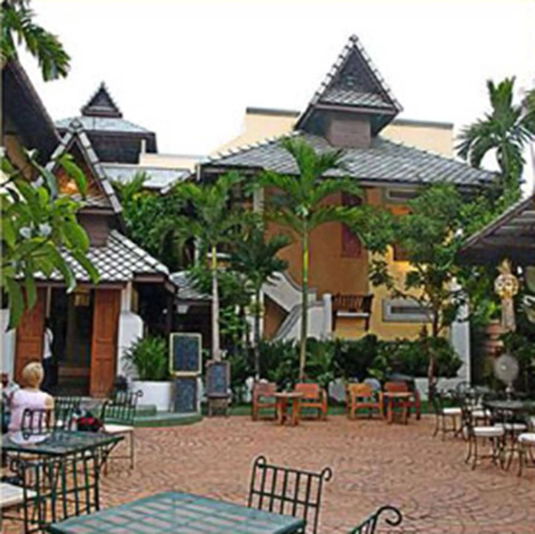 Tadkham Village, Chiang Mai