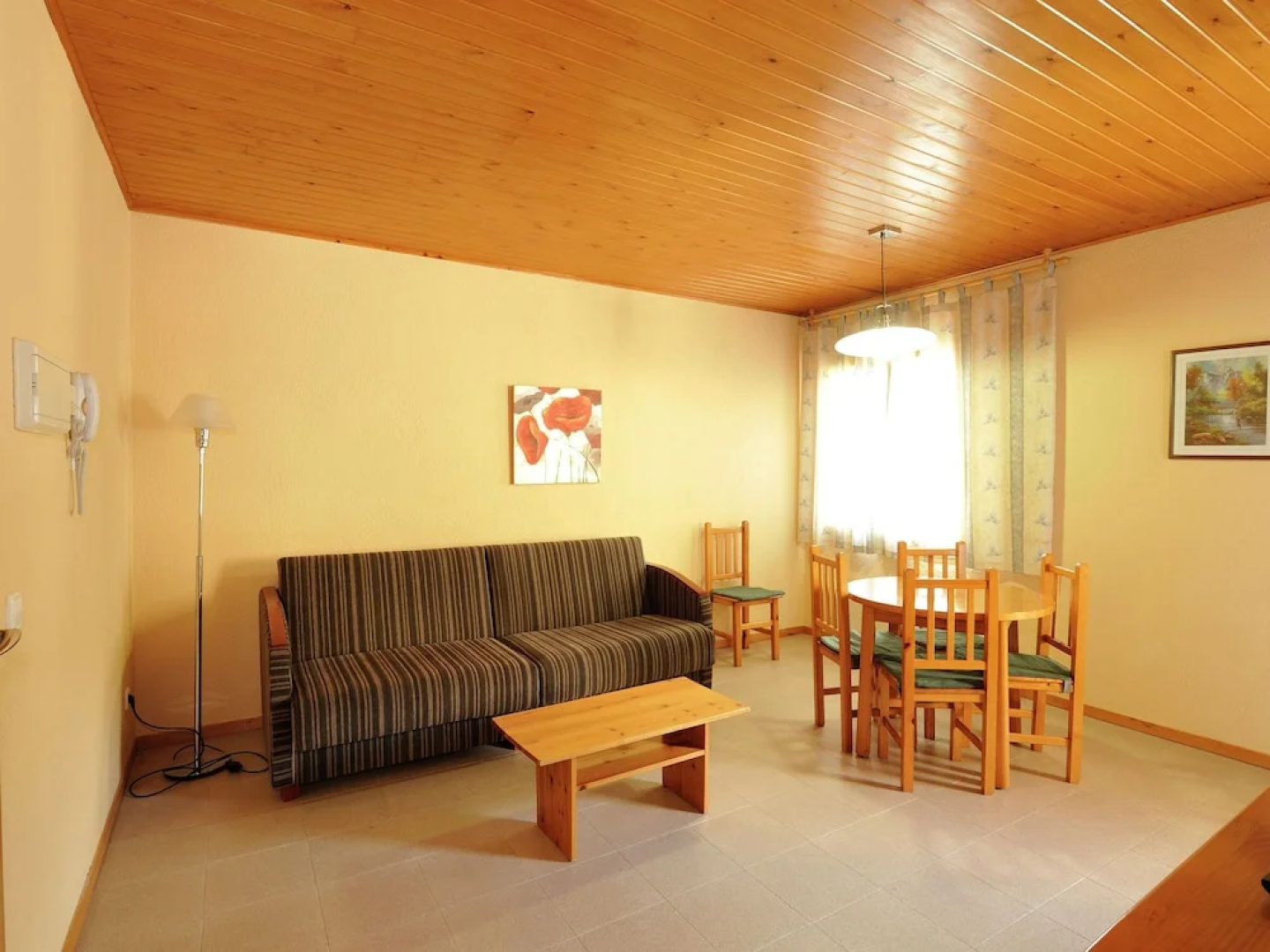 Nice Apartment With Microwave in the Middle of the Pyrenees