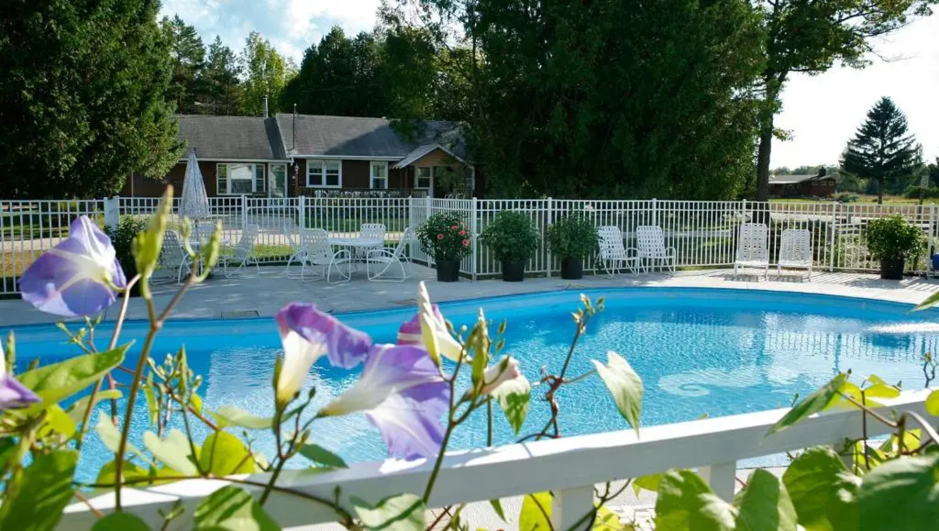 Peninsula Park-View Resort