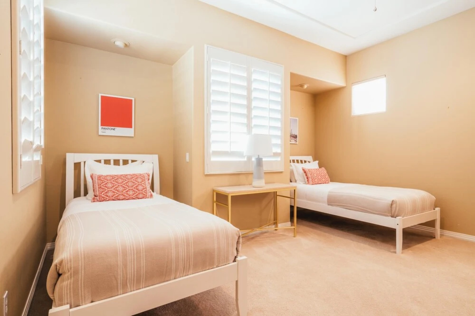 Whispering Palms by AvantStay | WALK TO COACHELLA | Pool & Hot Tub | Sleeps 16!