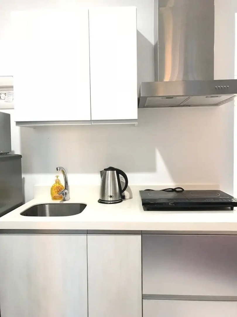 1 BR Condo by PA @  Azure Urban Residences