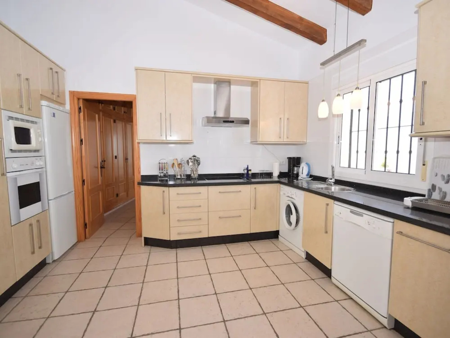 Villa in Arenas With Sea Views and Private Pool