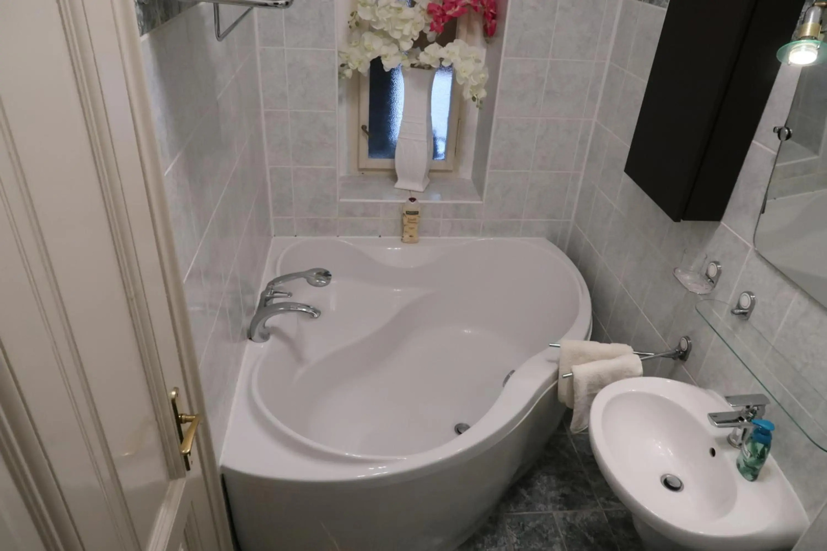 Apartment Themis
