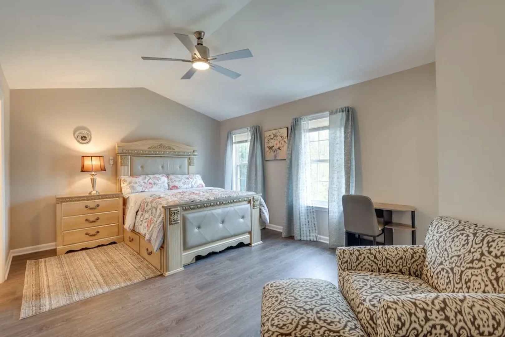 Baltimore Home w/ Deck, 9 Mi to Downtown!