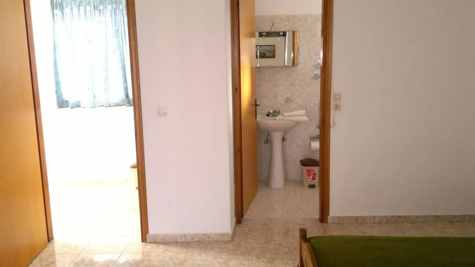 Fania Apartments