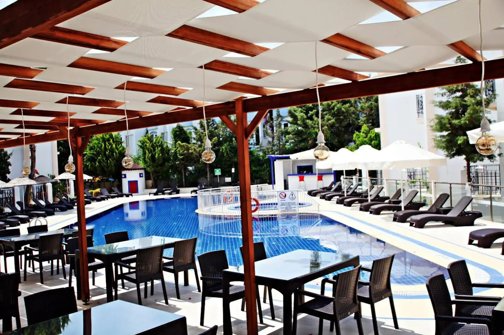 Serpina Hotel - Adults Only