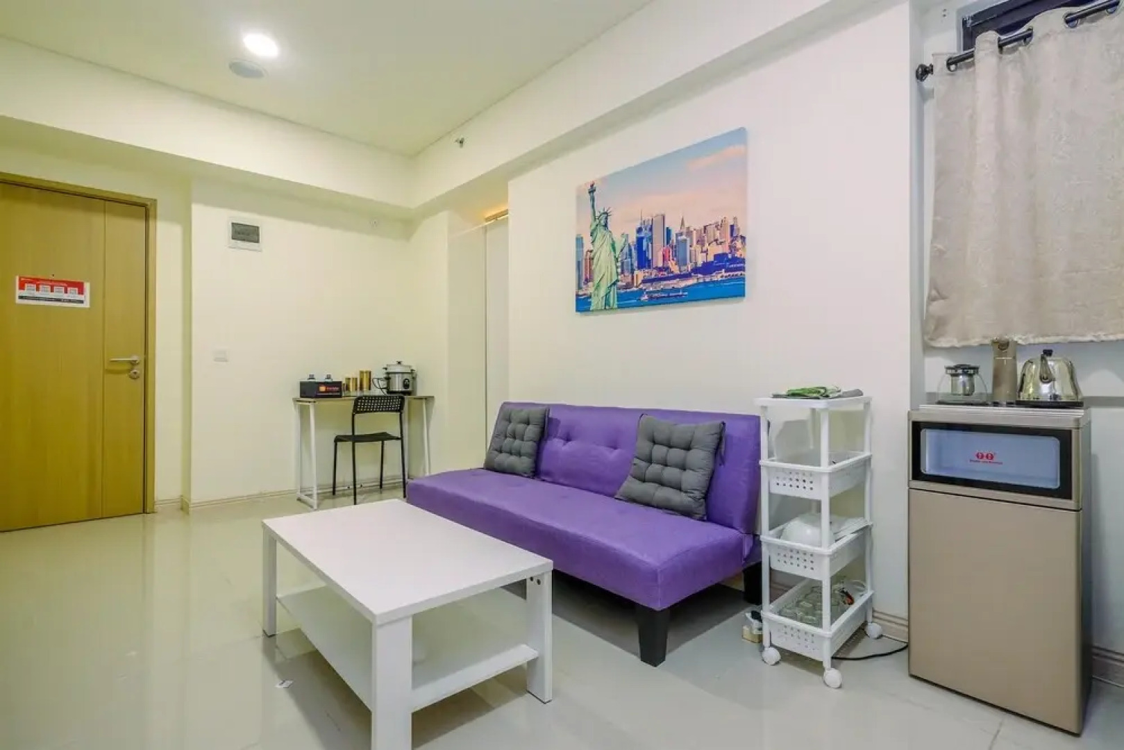 Cozy And Simply 2Br At Meikarta Apartment