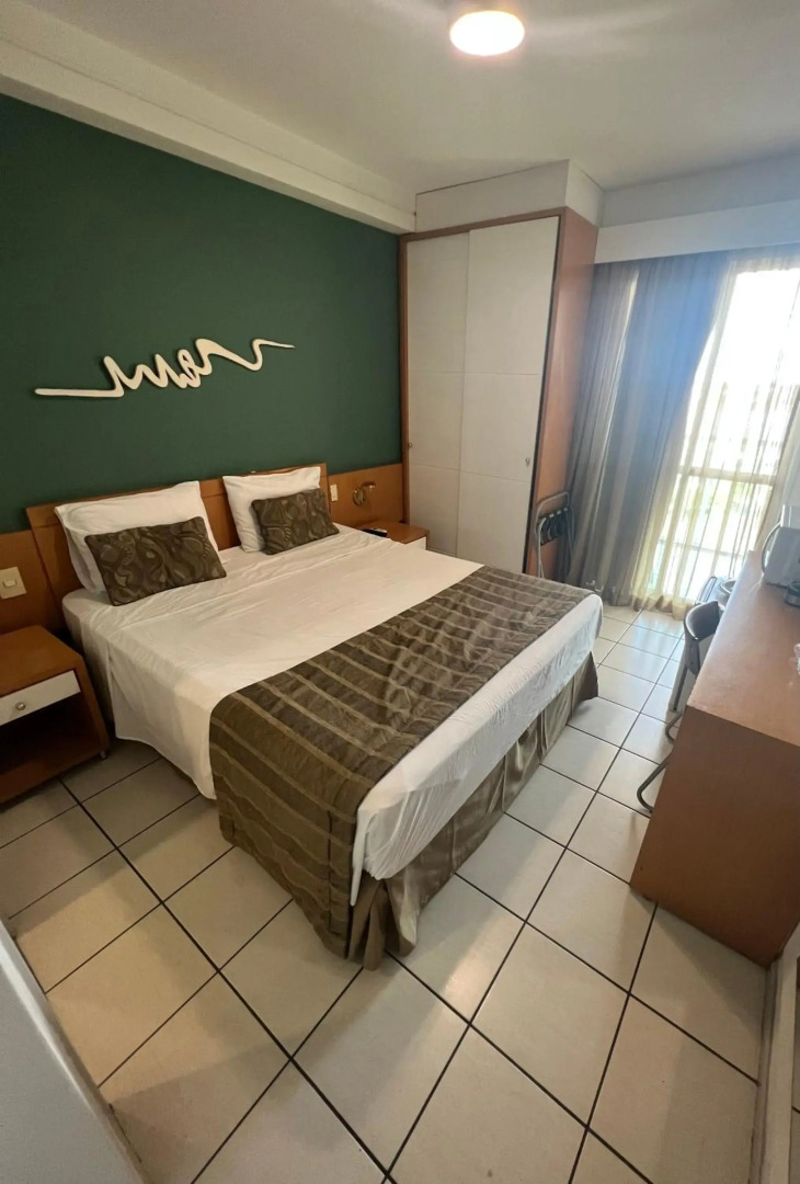 Bristol Praia do Canto