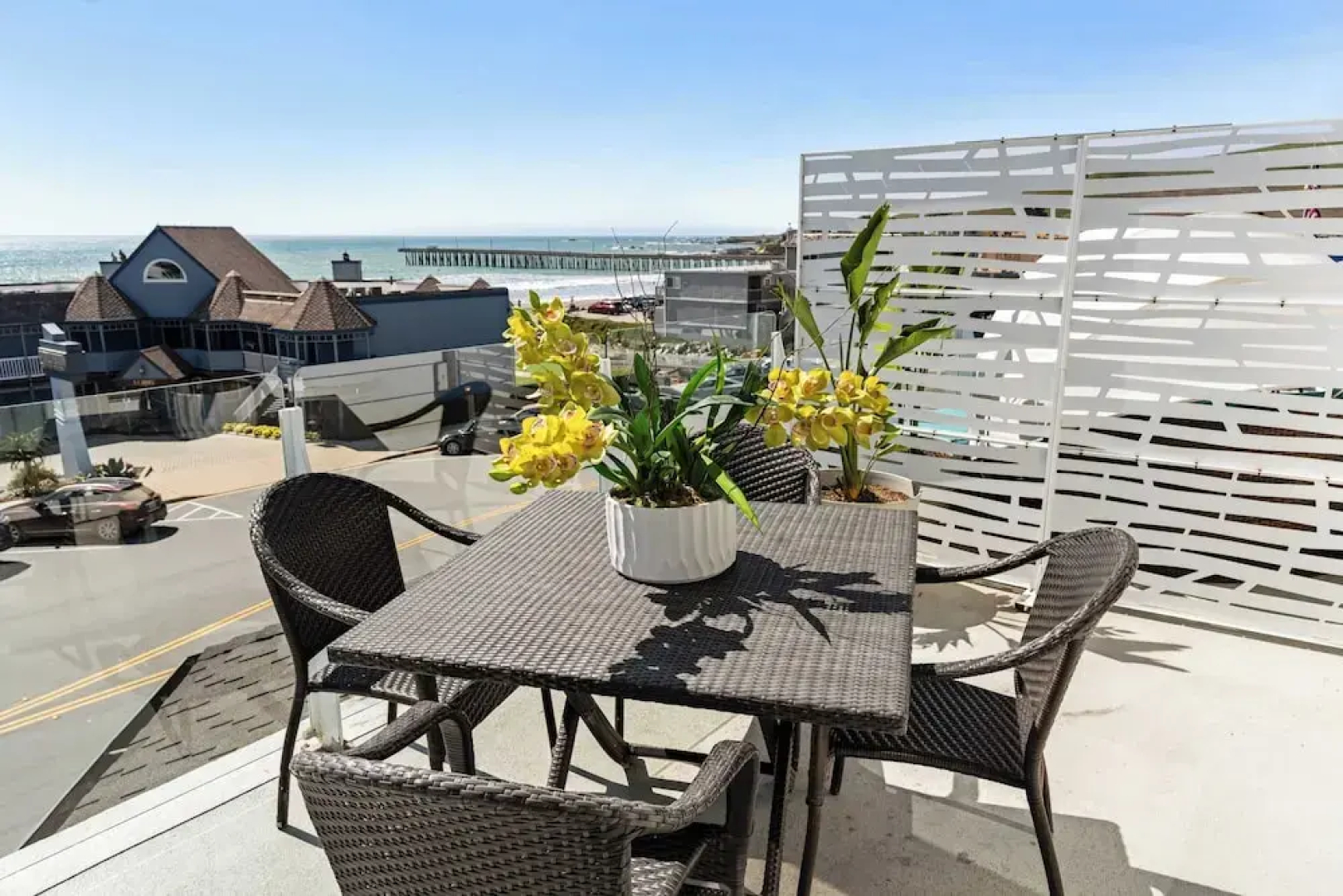 Cayucos Duo 2 Bungalows w/ Views & Lounge Space Pet Friendly