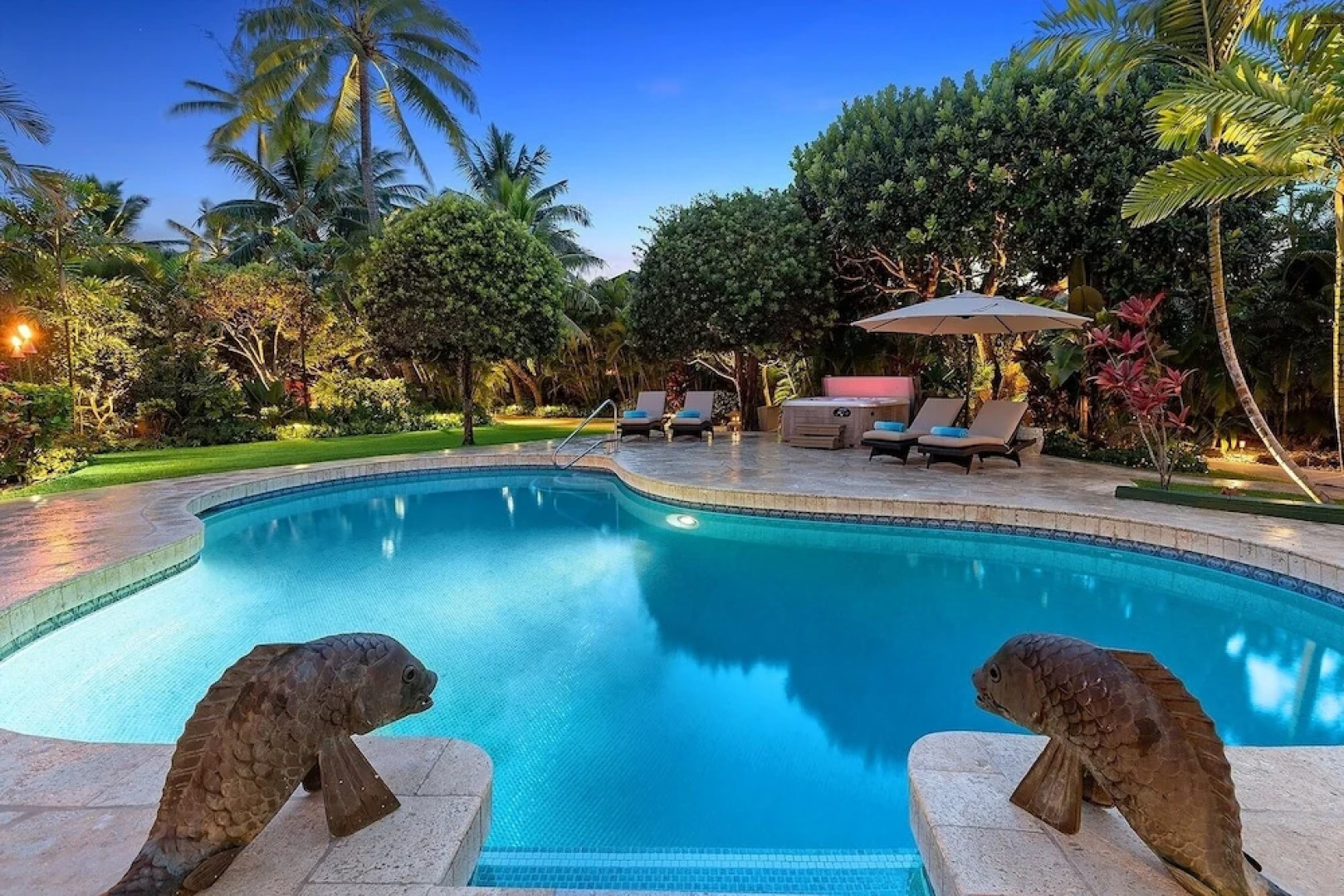 Kailua Shores 8 Bedroom Estate