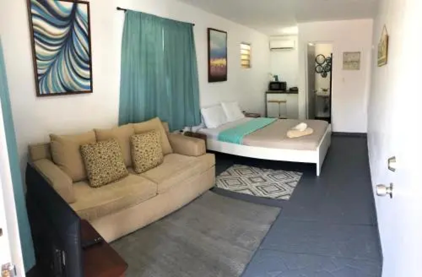 Las Olas Beach House