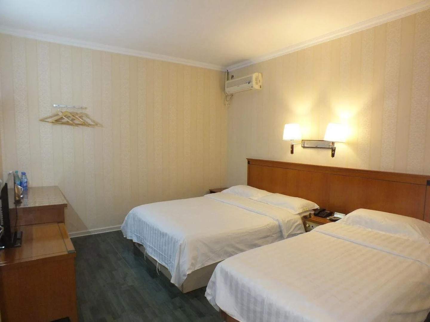 Beijing Fuxing Holiday Hotel