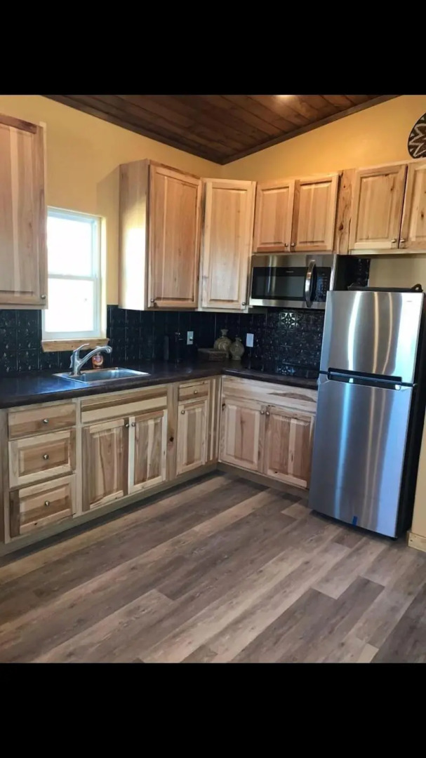 Paisano Village RV Park & Inn