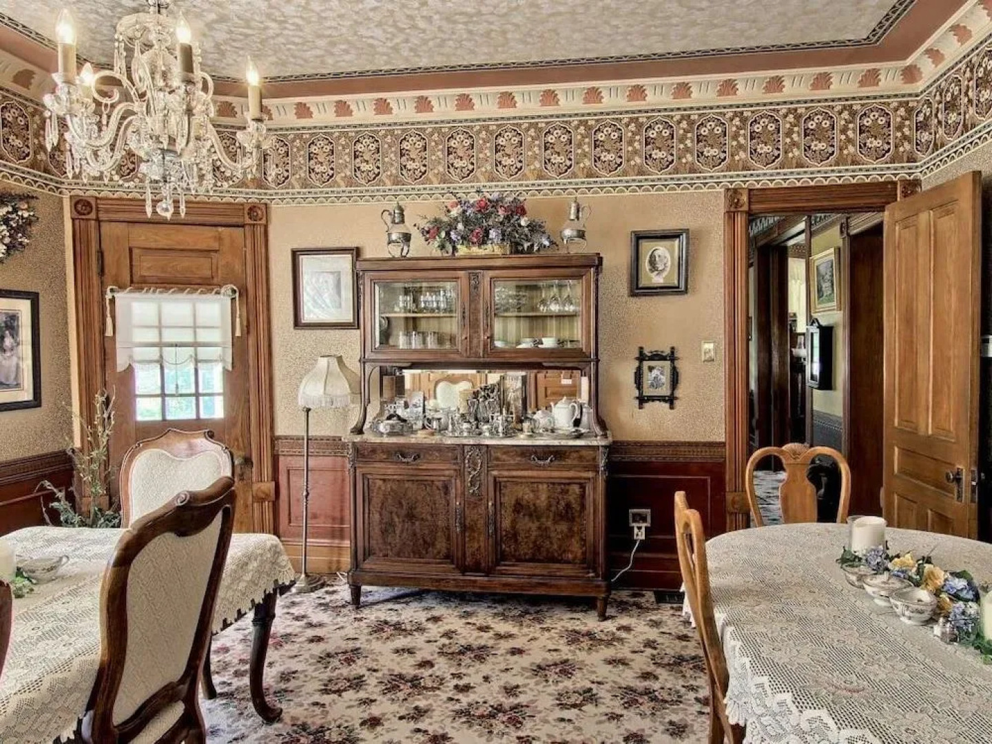 Grand Victorian B&B Inn