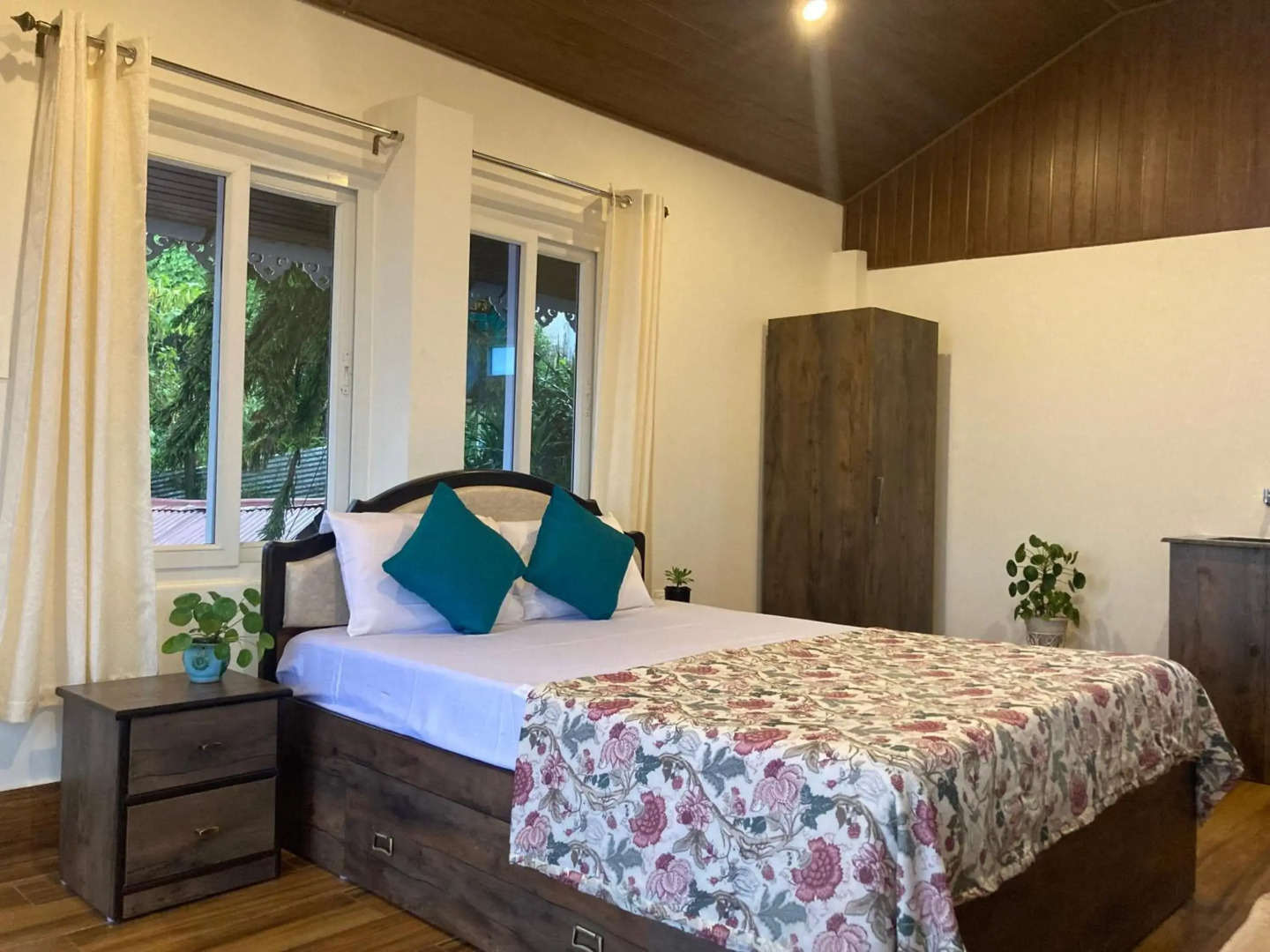 11 Monteviot: Luxury homestay overlooking a tea estate